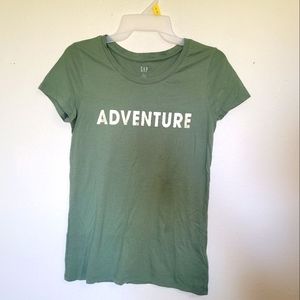 GAP tshirt